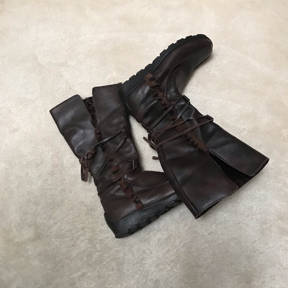 Winter Boots, leather upper, fur inside . - Picture 4 of 7